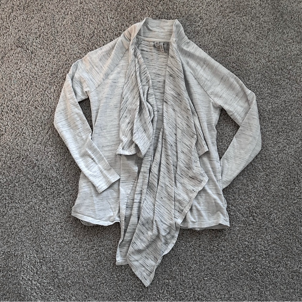 Women’s Open Airy Zella Wrap in Lt Heather Gray XS